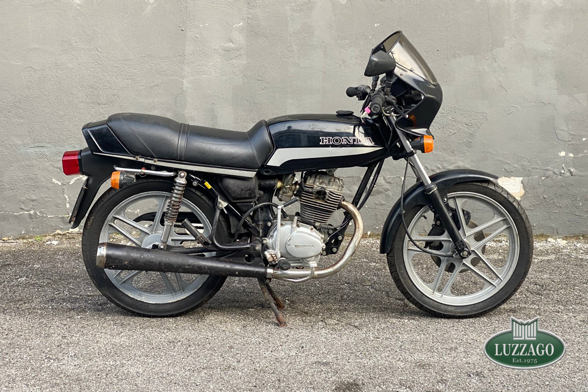 Honda - CB 125 X